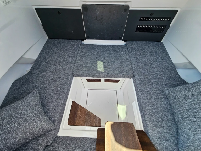 Jachthuur in Seget Donji - Axopar Axopar 29 XC Cross Cabin via SamBoat