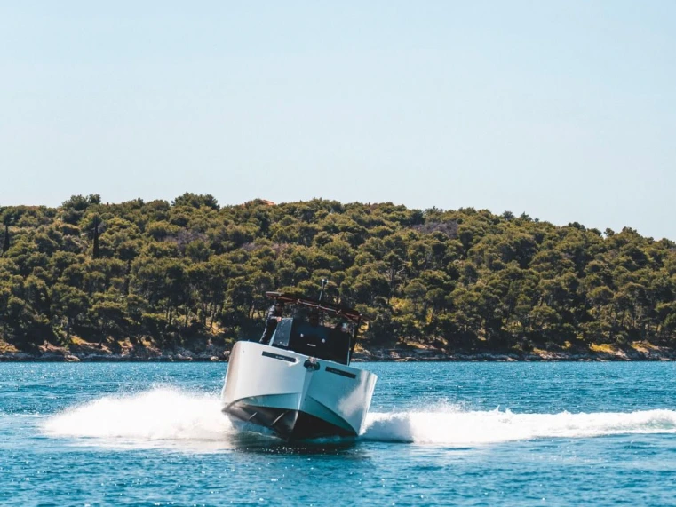 Verhuur Motorboot De Antonio met vaarbewijs