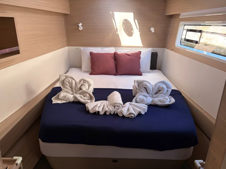 Verhuur Catamaran Lagoon met vaarbewijs