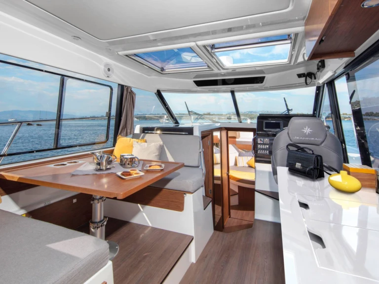 Bootverhuur Bacoli goedkoop Merry Fisher 1095