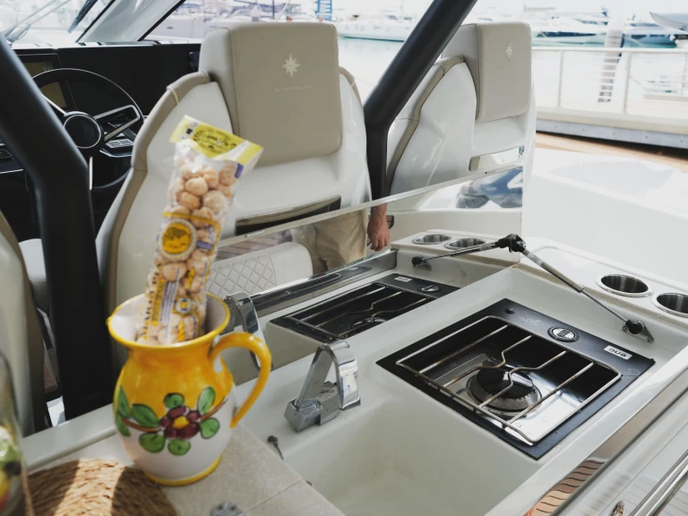 Motorboot te huur in Napels voor de beste prijs