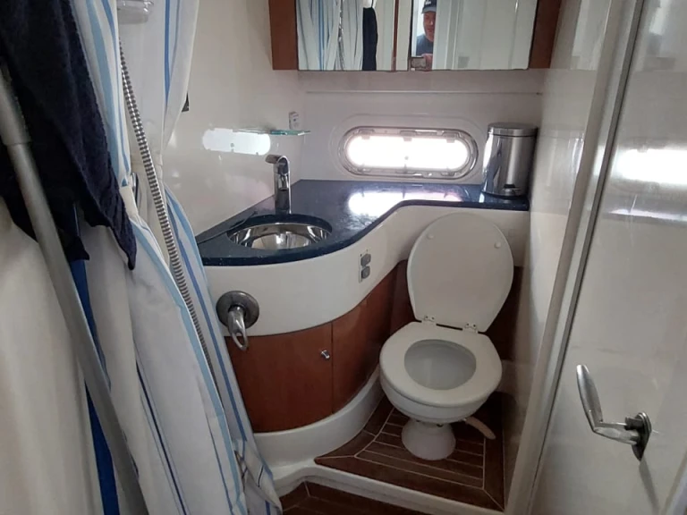 Huur een Sunseeker Manhattan 66 in Dubai Marina