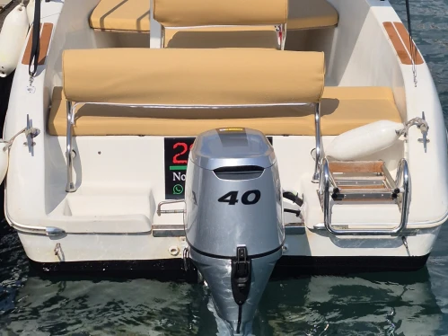 Bootverhuur La Spezia goedkoop Schizzo 520