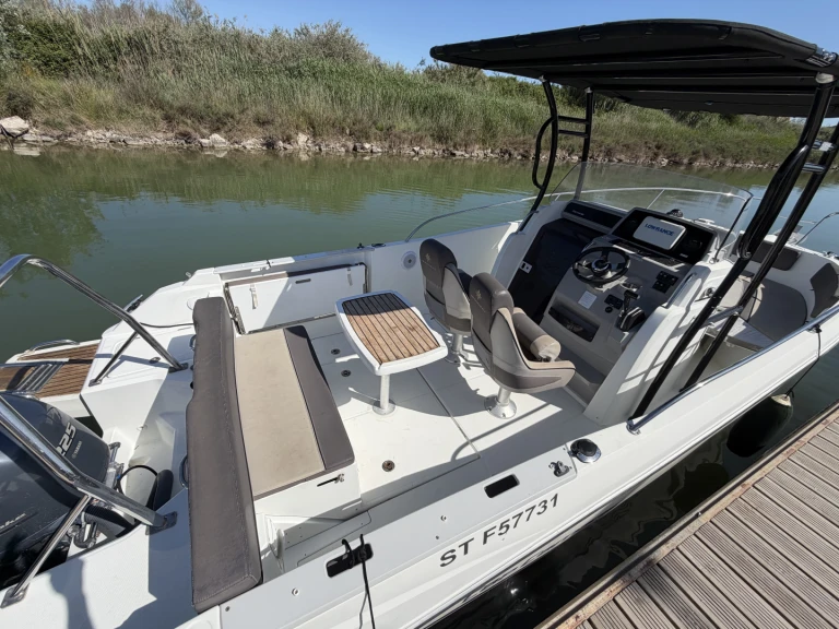 Motorboot te huur in Pérols voor de beste prijs