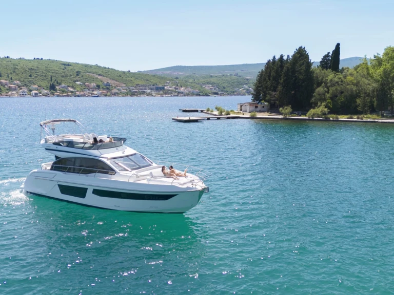 Verhuur Jacht in Tivat - Azimut Azimut 53 Fly