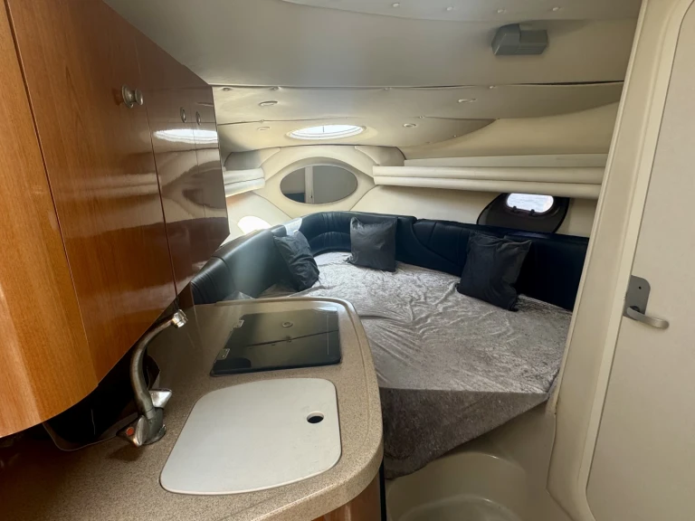 Huur een Four Winns Vista 248 in Saint-Raphaël