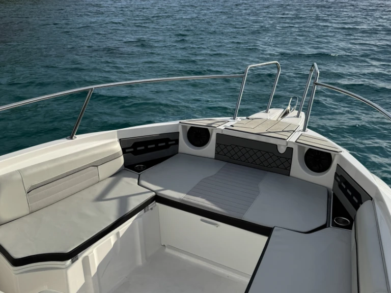 Huur Motorboot met of zonder schipper Karnic in Dubrovnik