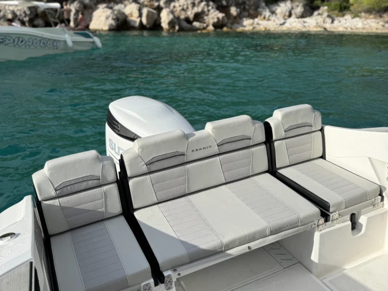 Motorboot te huur in Dubrovnik voor de beste prijs