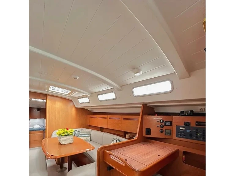 Zeilboot te huur in Álimos voor de beste prijs