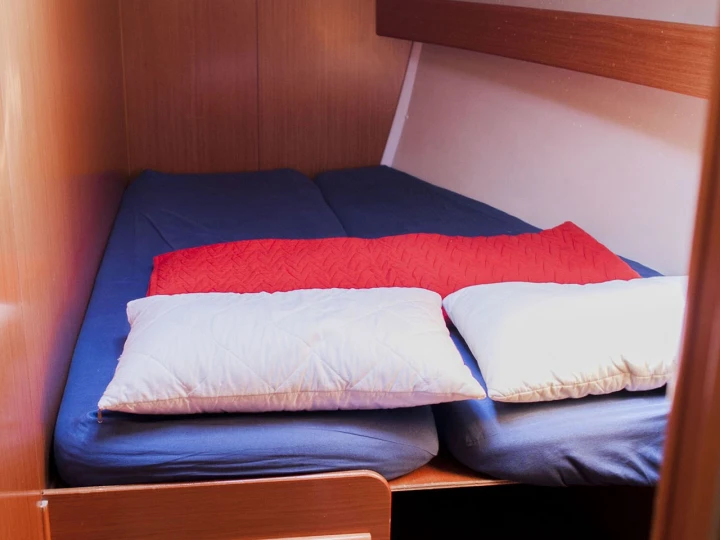 Zeilboot te huur in Adámas voor de beste prijs