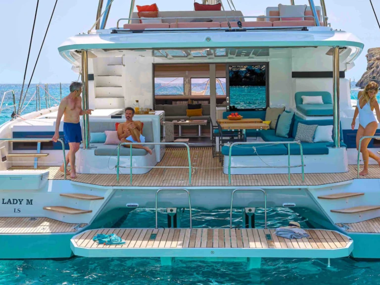 Bootverhuur Trogir goedkoop Lagoon 55 - 4 + 2 cab.
