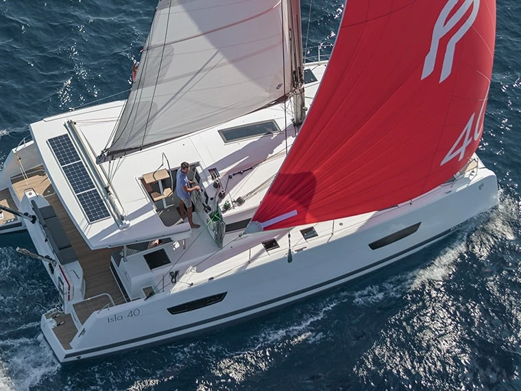 Bootverhuur Fountaine Pajot Isla 40 in Anse Marcel via SamBoat