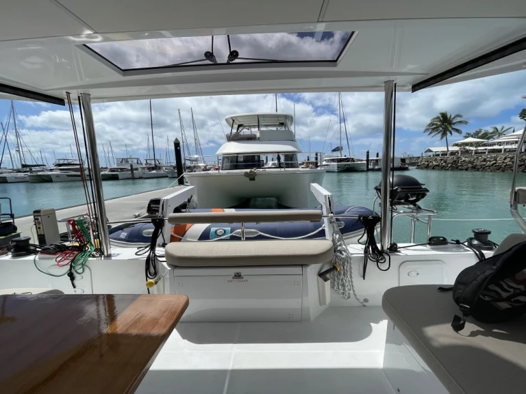 Catamaran te huur in Anse Marcel voor de beste prijs