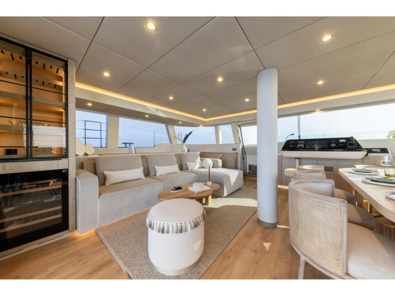 Bootverhuur Sunreef Sunreef 60 in Kaštel Gomilica via SamBoat