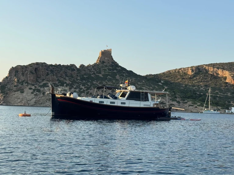 Huur Motorboot met of zonder schipper Menorquin-Yachts in Port d'Andratx