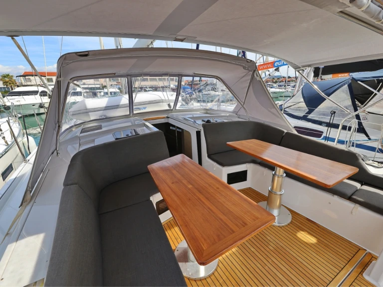 Jachthuur in Pirovac - Hanse Hanse 410 via SamBoat