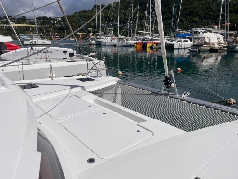 Huur Catamaran met of zonder schipper Fountaine Pajot in Le Marin