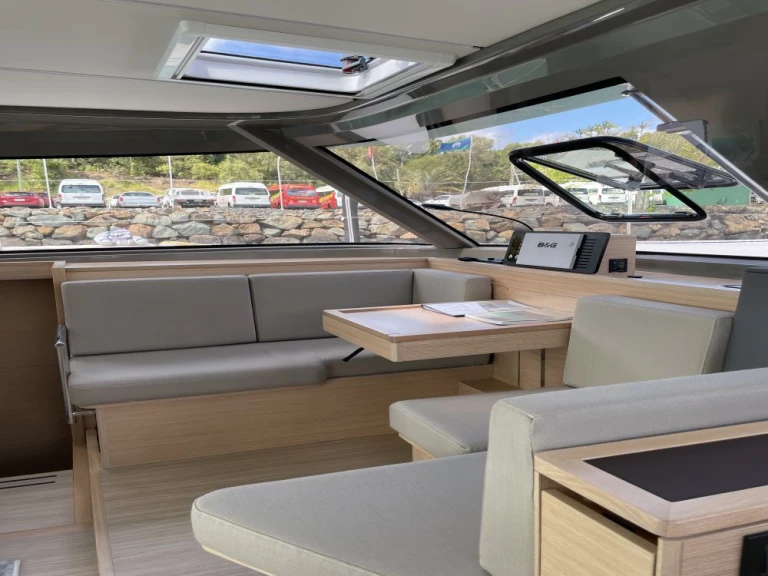 Catamaran te huur in Anse Marcel voor de beste prijs