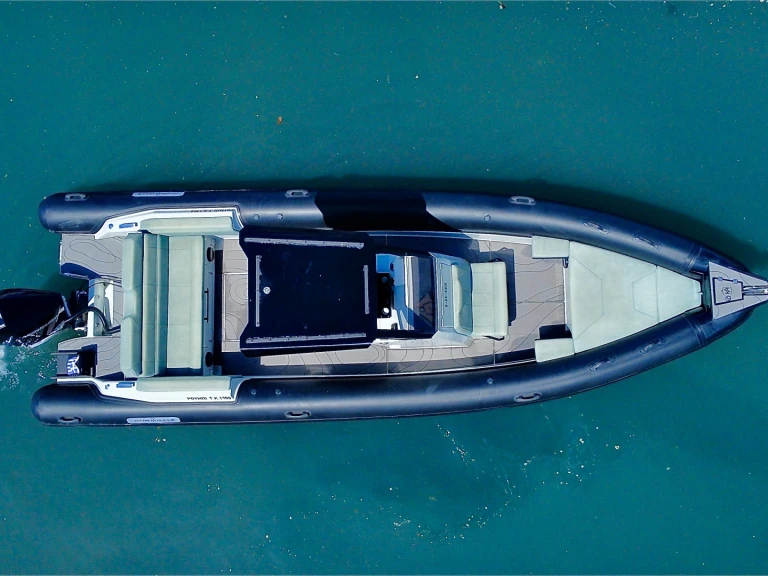 Bootverhuur Hydrohulls HH8 in Gouviá via SamBoat