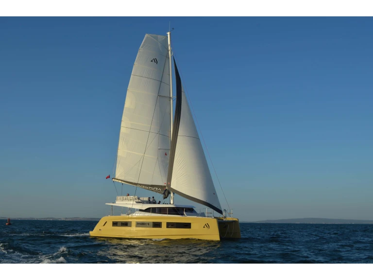Huur Catamaran met of zonder schipper Aventura in Port Grimaud