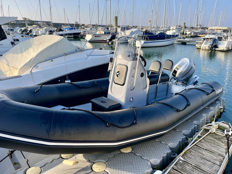 Bootverhuur Bombard Explorer 550 in Quiberon via SamBoat