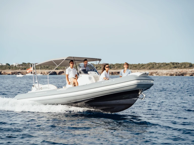 Zodiac Medline 850 te huur van particulier of professional in Santa Eulària des Riu