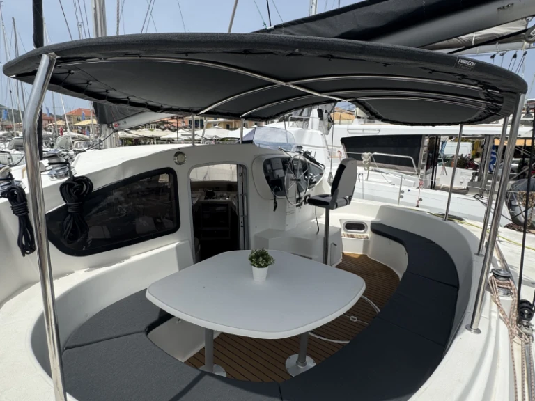 Catamaran te huur in Lefkáda voor de beste prijs