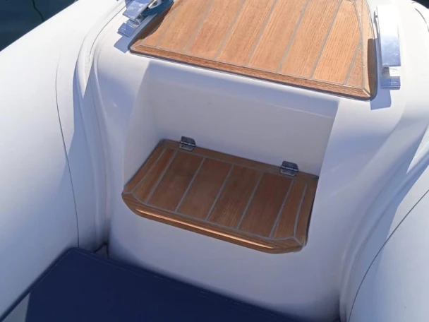 RIB te huur in Forio voor de beste prijs