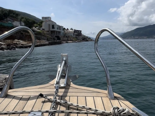Bootverhuur Shark 23 in Tivat via SamBoat
