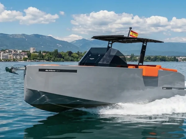 De Antonio D28 te huur van particulier of professional in Ibiza Magna