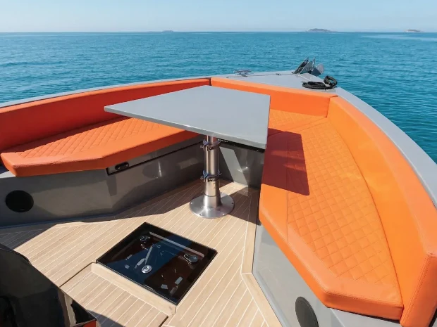 Verhuur Motorboot in Ibiza Magna - De Antonio D28