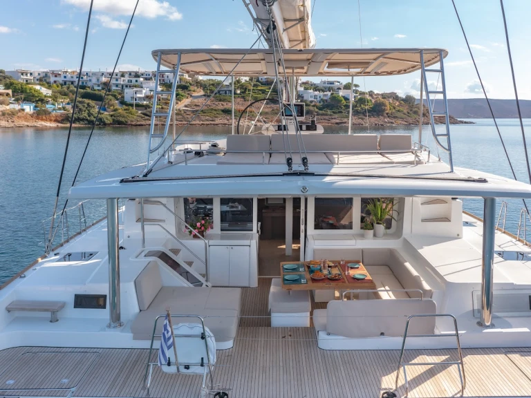 Bootverhuur Lagoon Lagoon 52 F in Skiathos via SamBoat