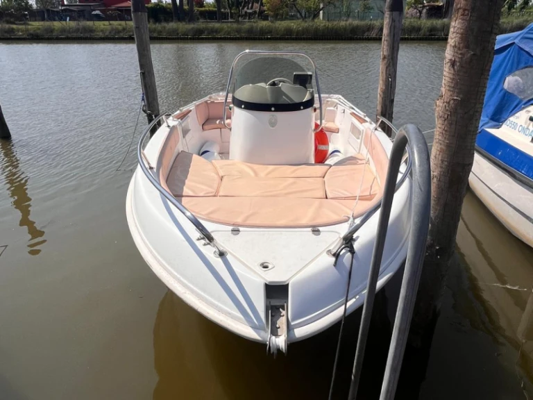 Elan Elan 17 CC te huur van particulier of professional in Chioggia