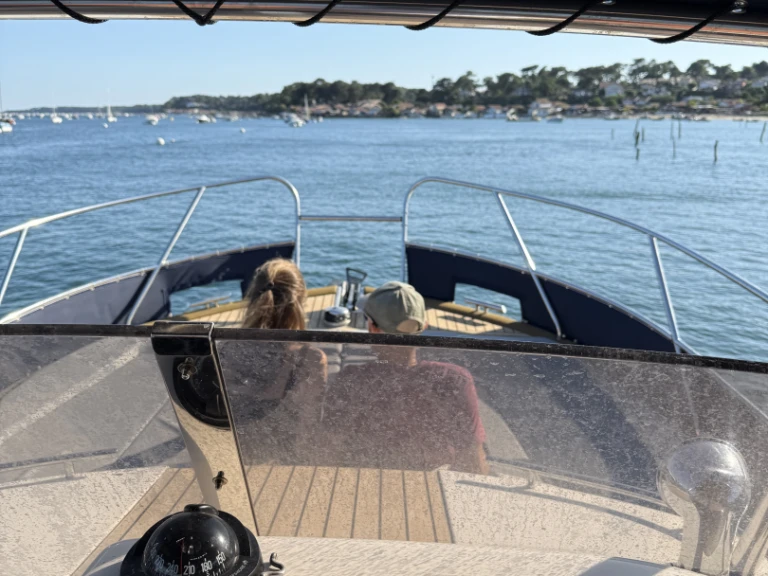Verhuur Motorboot in Arcachon - Beacher Beacher V10.2 Croisière