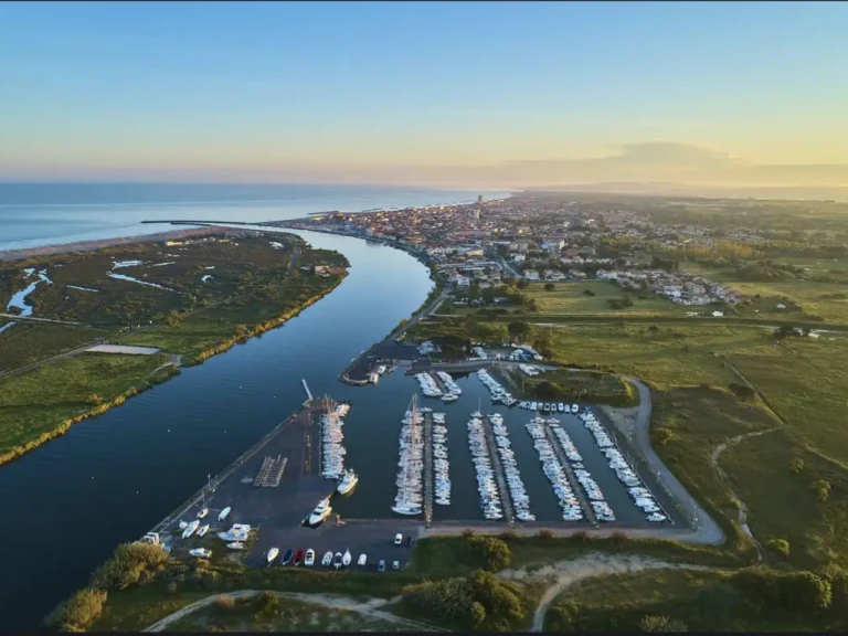 Bootverhuur Le Cap d'Agde goedkoop Edel Cat 33