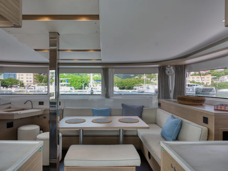 Catamaran te huur in Tortola voor de beste prijs