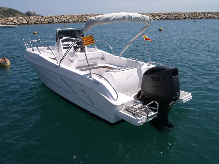 Bootverhuur Bluline Bluline 21 Ft Open in Port de Estartit via SamBoat