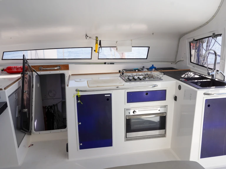 Huur een Marsaudon TS 42 in Sitges