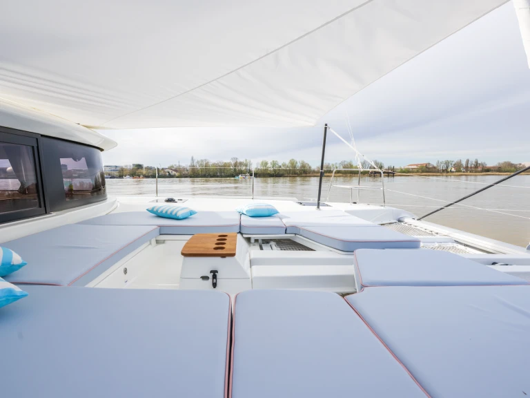 Bootverhuur Playa Sardinera goedkoop Lagoon 46