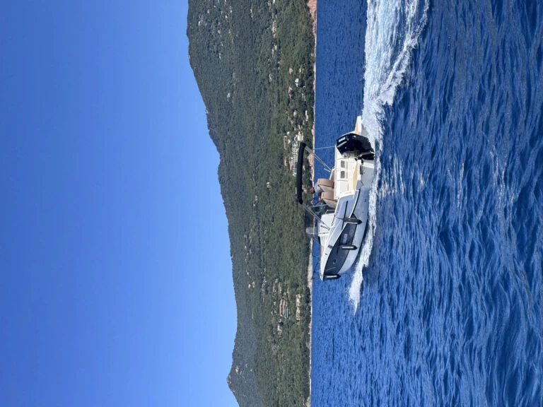 Verhuur Motorboot in Propriano - Quicksilver Activ 755 Sundeck