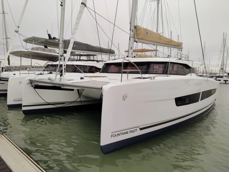 Huur Catamaran met of zonder schipper Fountaine Pajot in Préveza