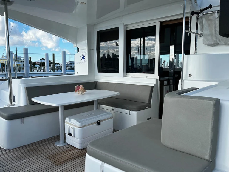 Verhuur Catamaran in Road Town - Lagoon Lagoon 40