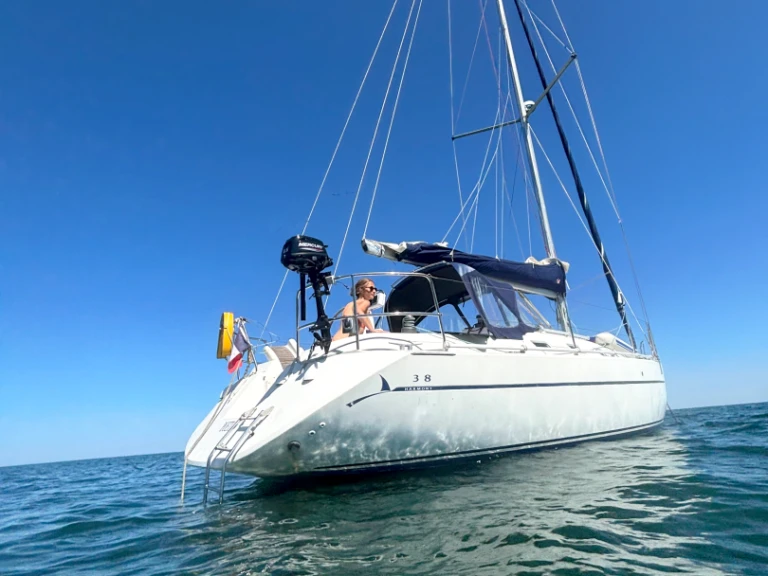 Verhuur Zeilboot Poncin Yachts met vaarbewijs