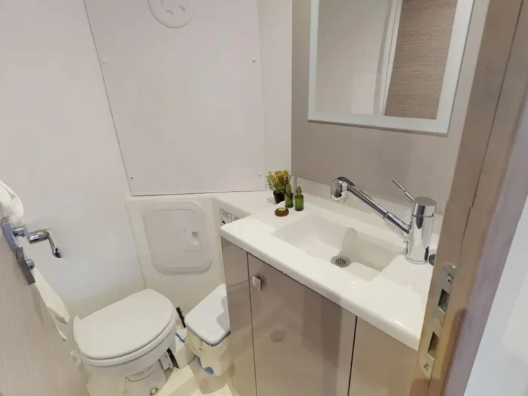 Catamaran te huur in Paros (Eiland) voor de beste prijs
