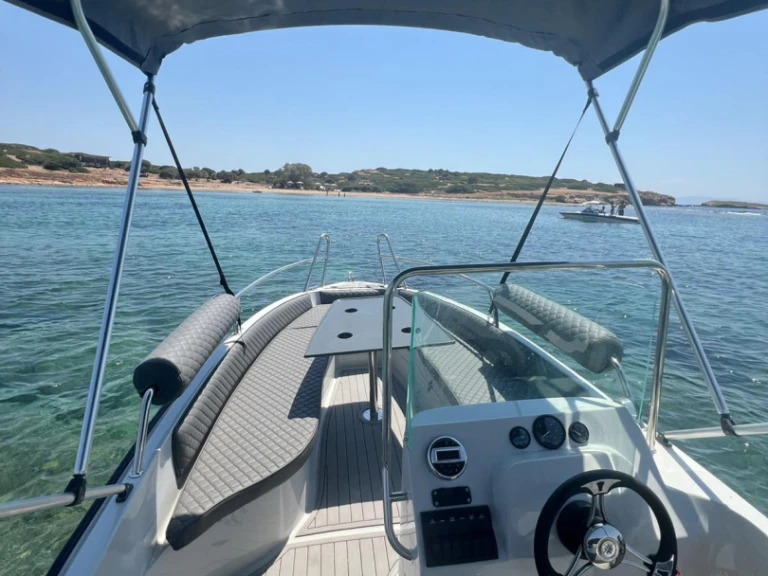 Huur Motorboot met of zonder schipper ISATEK TEKNE in Glyfáda