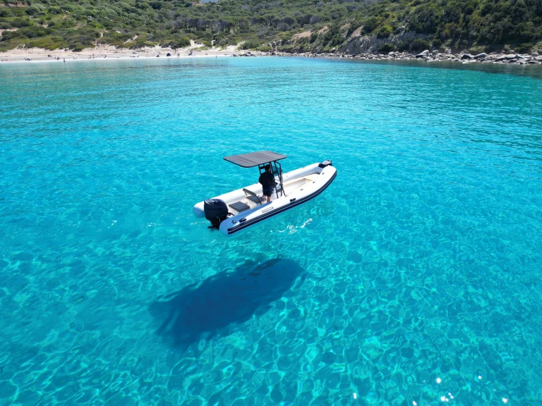 Bootverhuur Novamarine RH600 in Villasimius via SamBoat