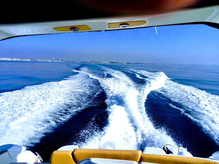 Huur Motorboot met of zonder schipper Sessa Marine in Salou