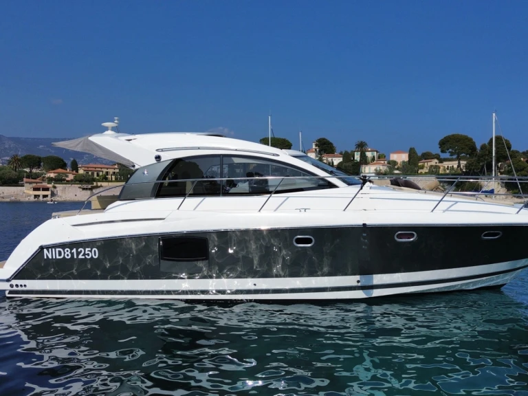 Verhuur Jacht in Paris - Prestige Yachts 590