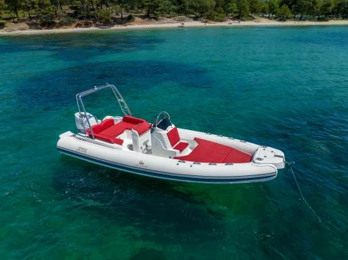 Bootverhuur Bandol goedkoop FANALE MODELE 600