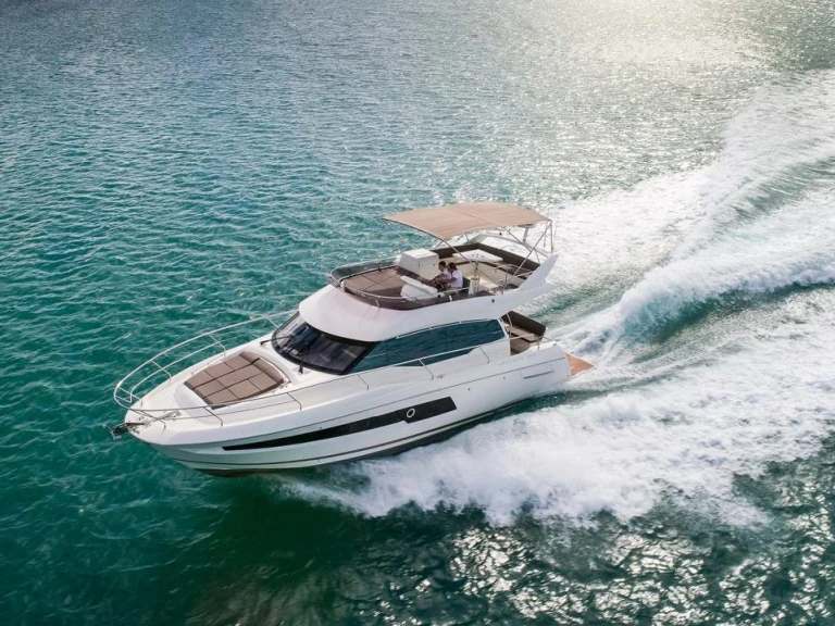 Verhuur Jacht in Bandol - Prestige Yachts 460
